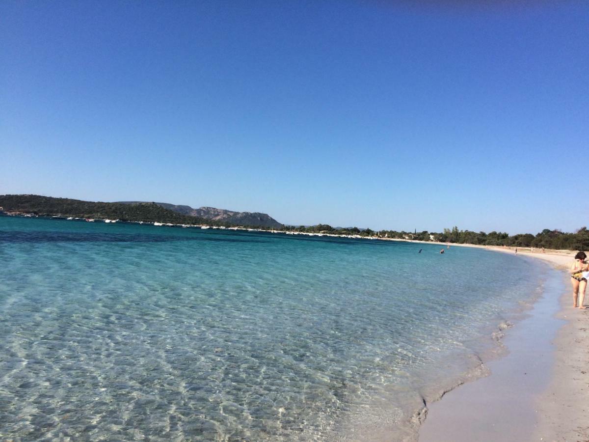 شقة Cala Di Sole Lecci بورتو فيكشْيو المظهر الخارجي الصورة